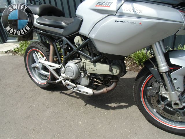 ducati - multistrada-1000-ds