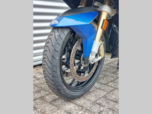 bmw - r-1250-rt