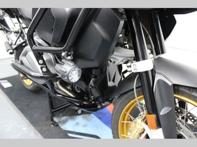 bmw - r-1250-gs-adventure