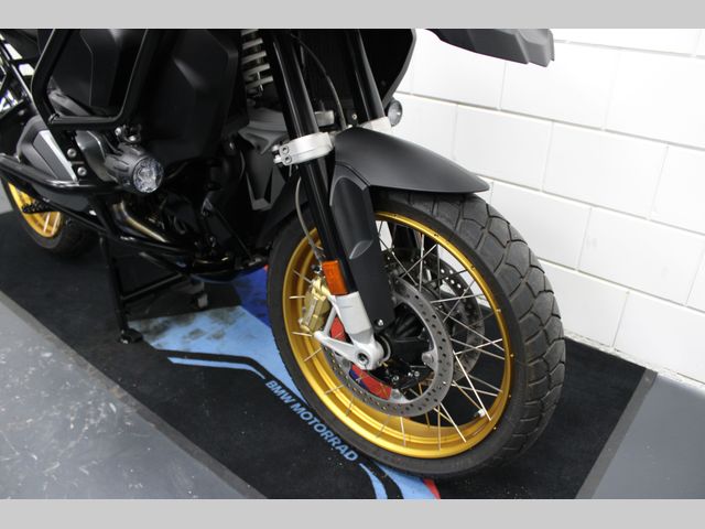 bmw - r-1250-gs-adventure
