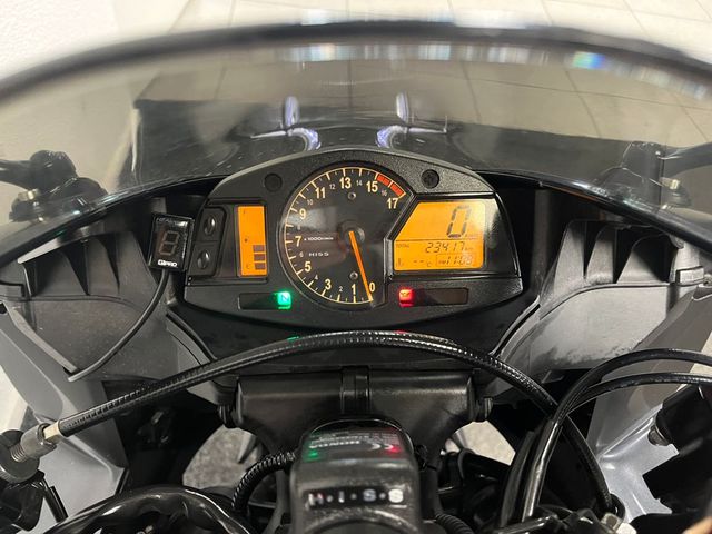 honda - cbr-600-rr