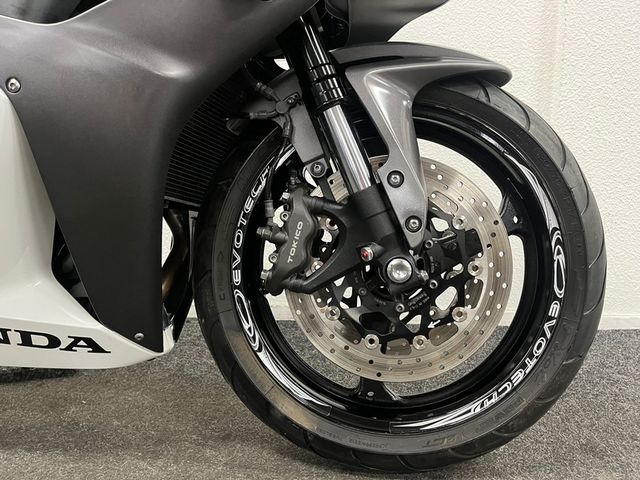 honda - cbr-600-rr
