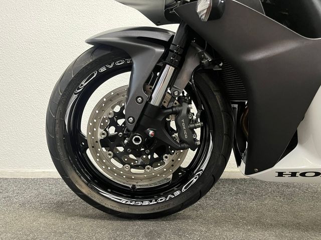 honda - cbr-600-rr