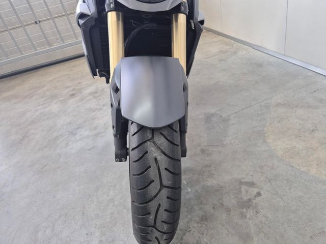 suzuki - gsr-750-a