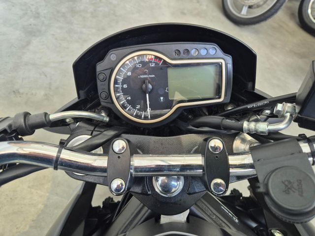 suzuki - gsr-750-a
