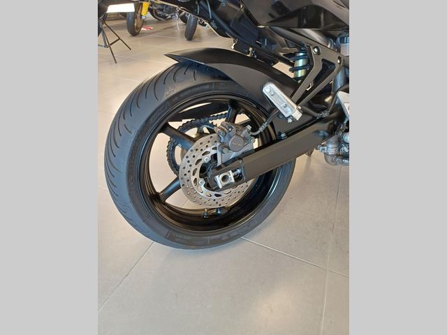 yamaha - fz-6-n-fazer