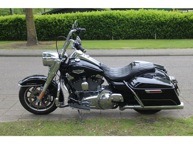 harley-davidson - road-king-flhri