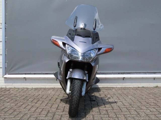 honda - st-1300-pan-european