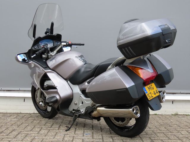 honda - st-1300-pan-european