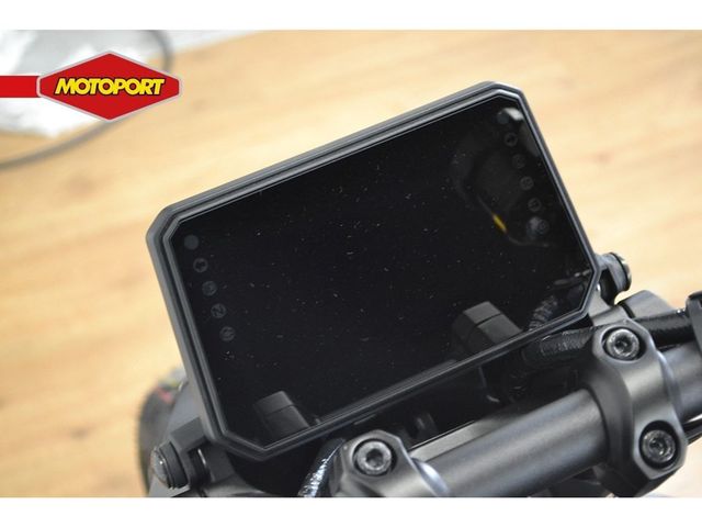 yamaha - mt-09-y-amt