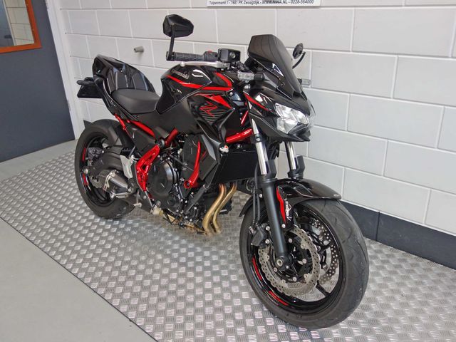 kawasaki - z650