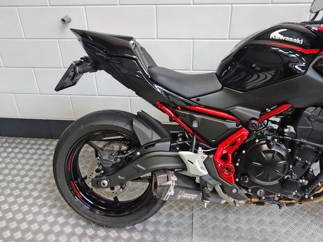 kawasaki - z650
