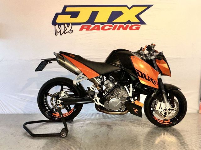 ktm - 990-super-duke