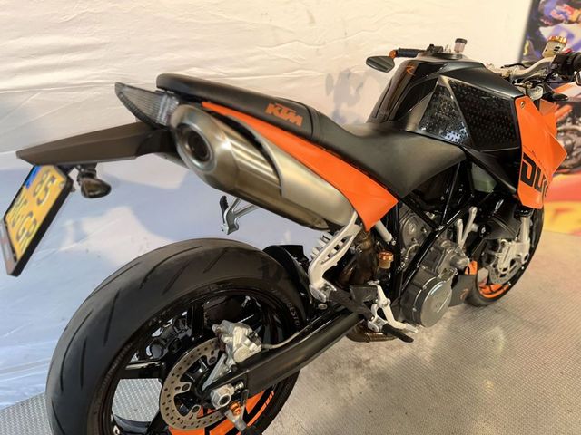 ktm - 990-super-duke
