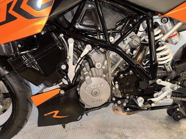 ktm - 990-super-duke