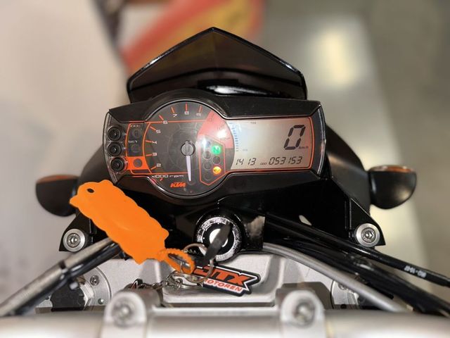 ktm - 990-super-duke