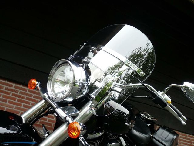 suzuki - vl-800-volusia