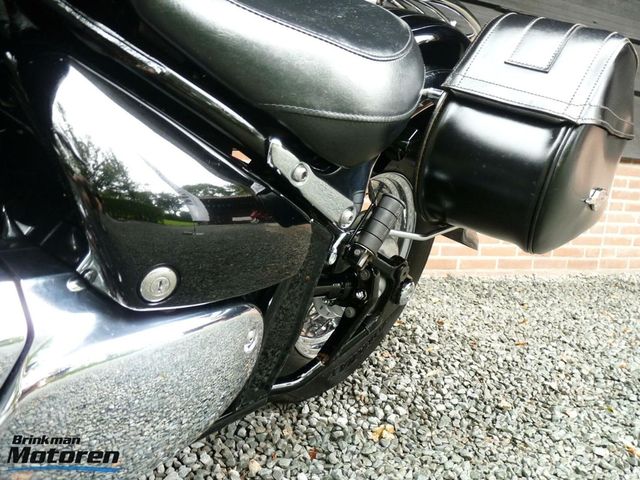 suzuki - vl-800-volusia