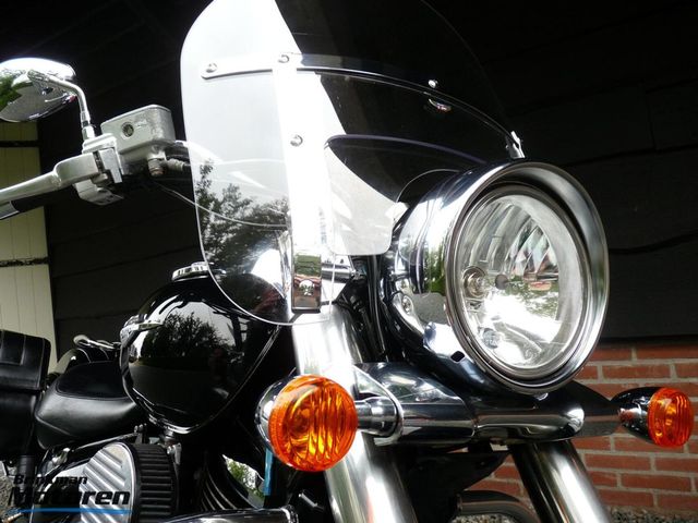 suzuki - vl-800-volusia