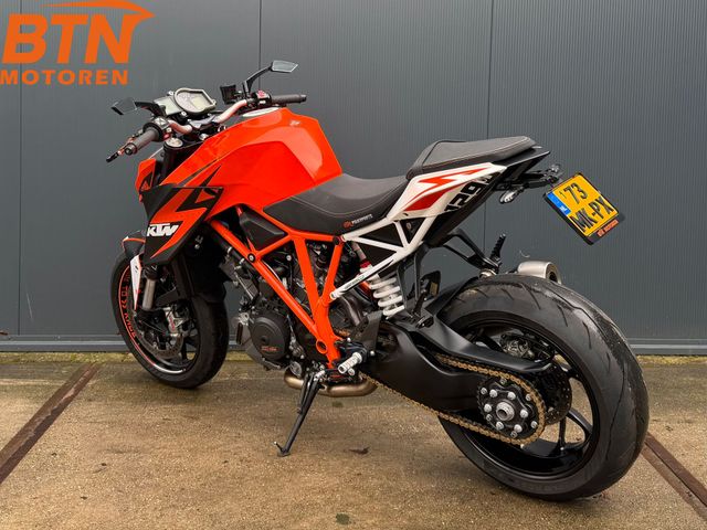 ktm - 1290-super-duke-r