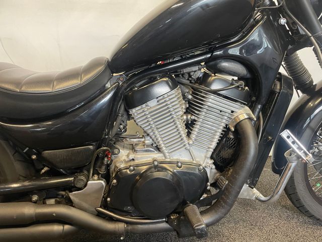 suzuki - vs-700-intruder