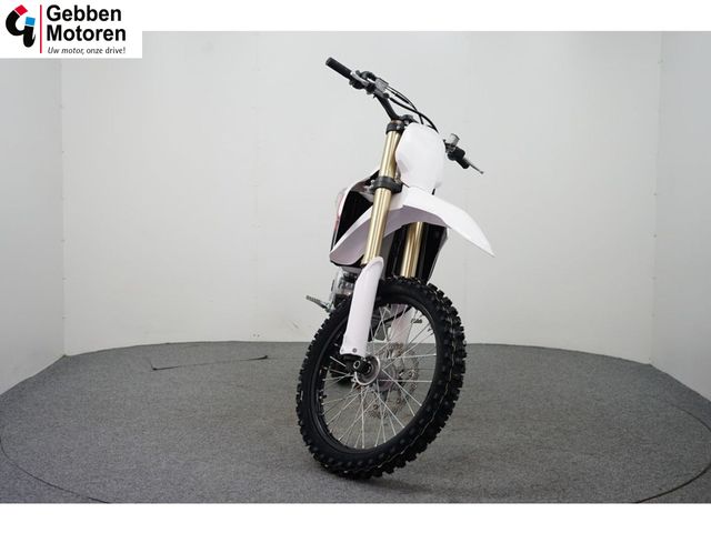 yamaha - yz-450-f-70th-anniversary-edition