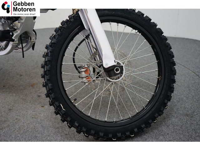 yamaha - yz-450-f-70th-anniversary-edition