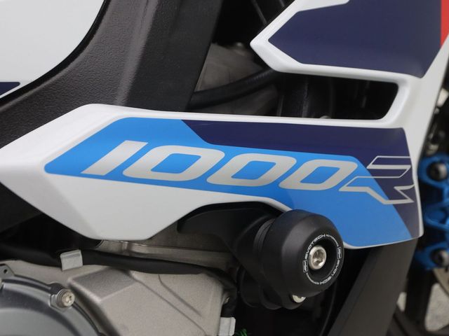 bmw - m-1000-r