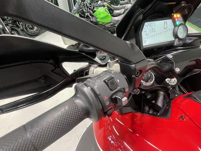 ducati - multistrada-1200-s-sport