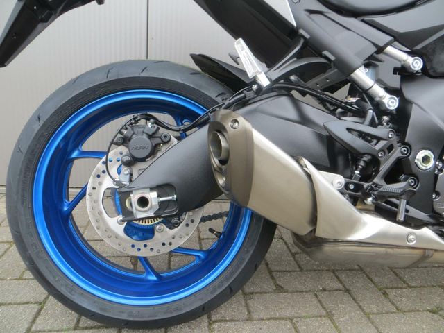 suzuki - gsx-s-1000-abs