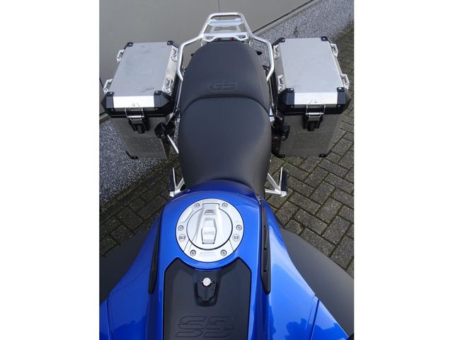 bmw - r-1250-gs-adventure