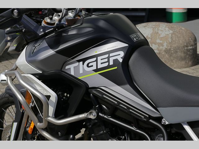 triumph - tiger-900-rally-aragon-edition