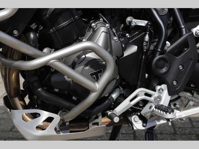triumph - tiger-900-rally-aragon-edition