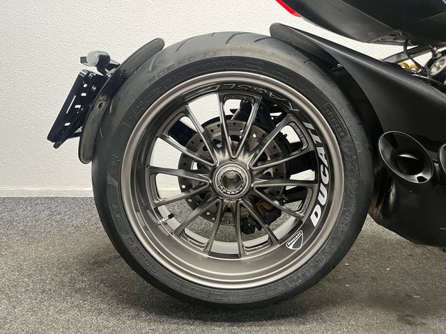ducati - xdiavel