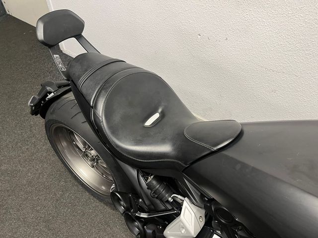 ducati - xdiavel