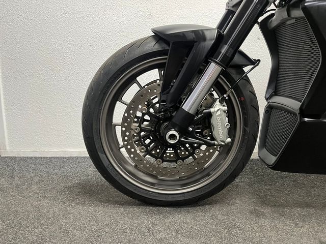 ducati - xdiavel