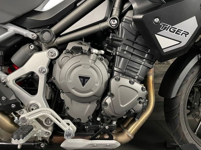 triumph - tiger-1200-gt-pro