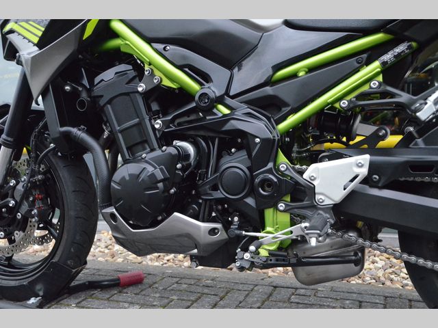 kawasaki - z900-70kw
