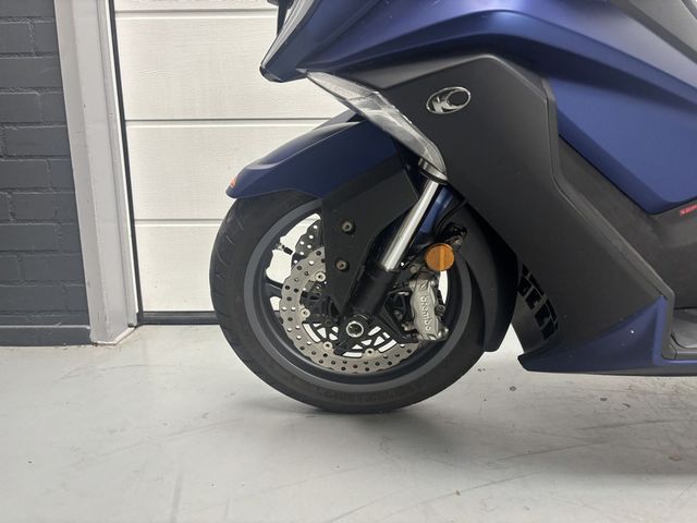 kymco - ak-550