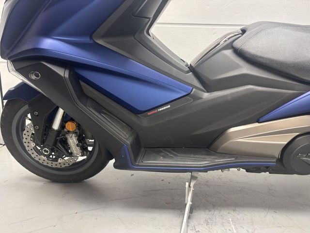 kymco - ak-550