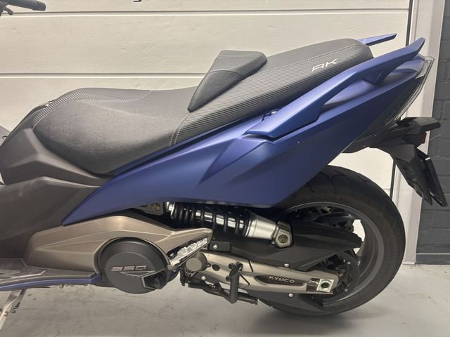 kymco - ak-550