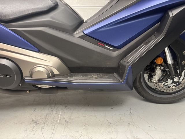 kymco - ak-550