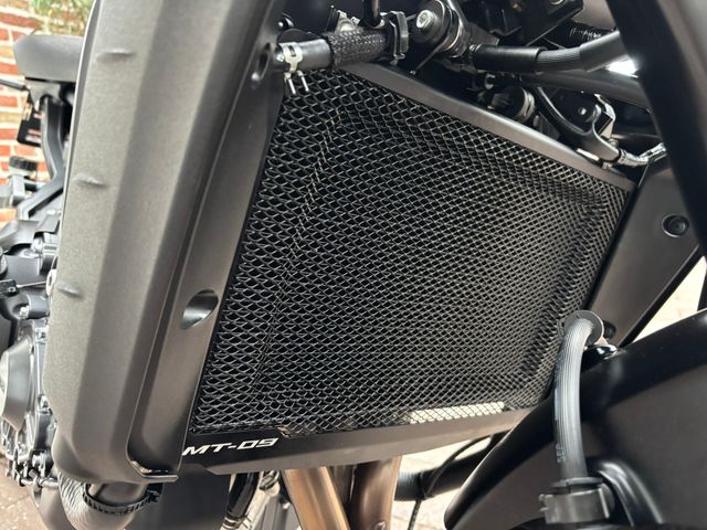 yamaha - mt-09-abs