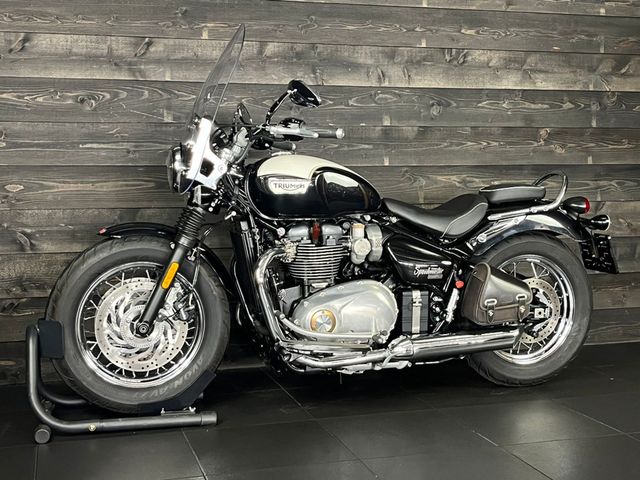 triumph - bonneville-speedmaster