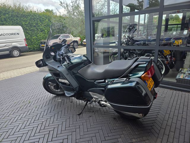 honda - st-1100-pan-european