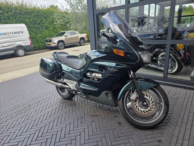honda - st-1100-pan-european