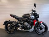 TRIUMPH TRIDENT 660