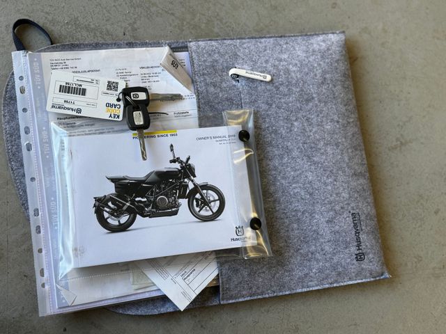 husqvarna - svartpilen-701
