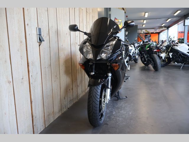 honda - vfr-800-fi-vtec