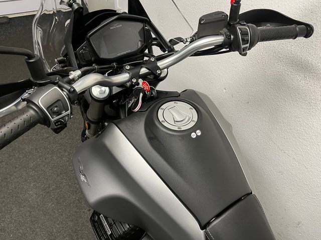 moto-guzzi - v-85-tt